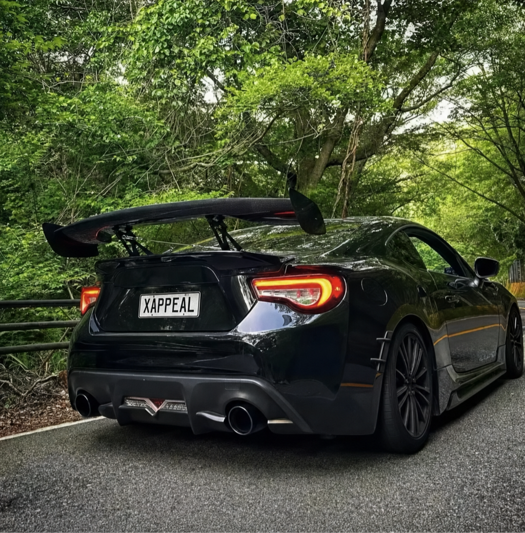 Grand Touring Wing Spoiler (Gloss Black)