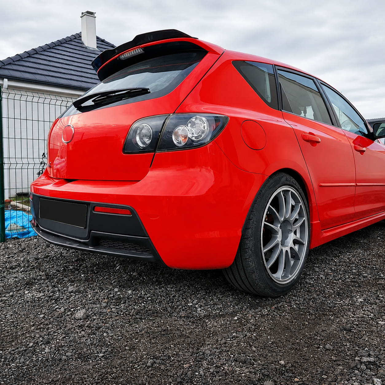 Hatchback/SUV/Wagon/Van Ducklip Spoiler (Gloss Black)