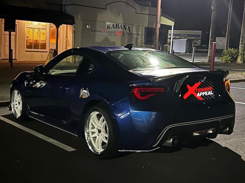 Rear Splitter - Universal (Carbon Fiber)