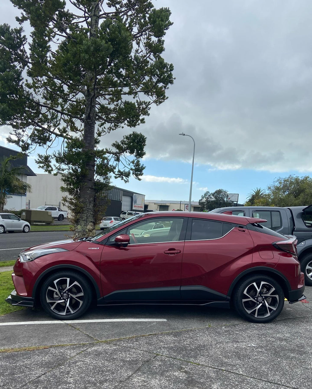 Side Splitter (Gloss Black)
