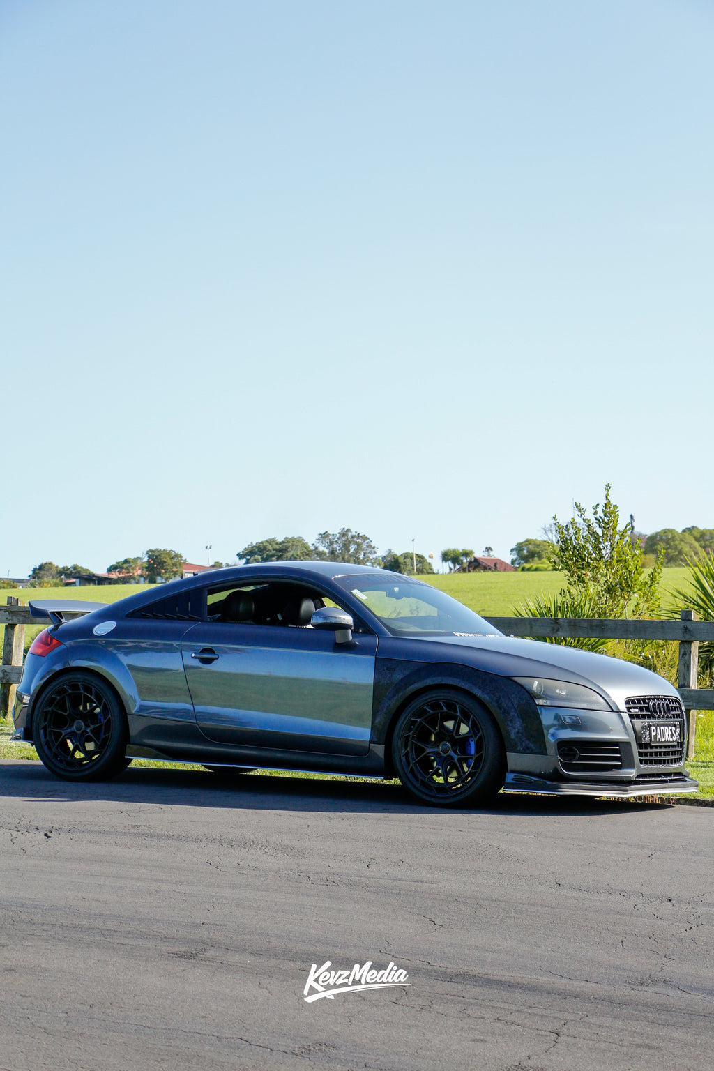 Forged Carbon Vinyl Wrap (1.52m Wide x Length)
