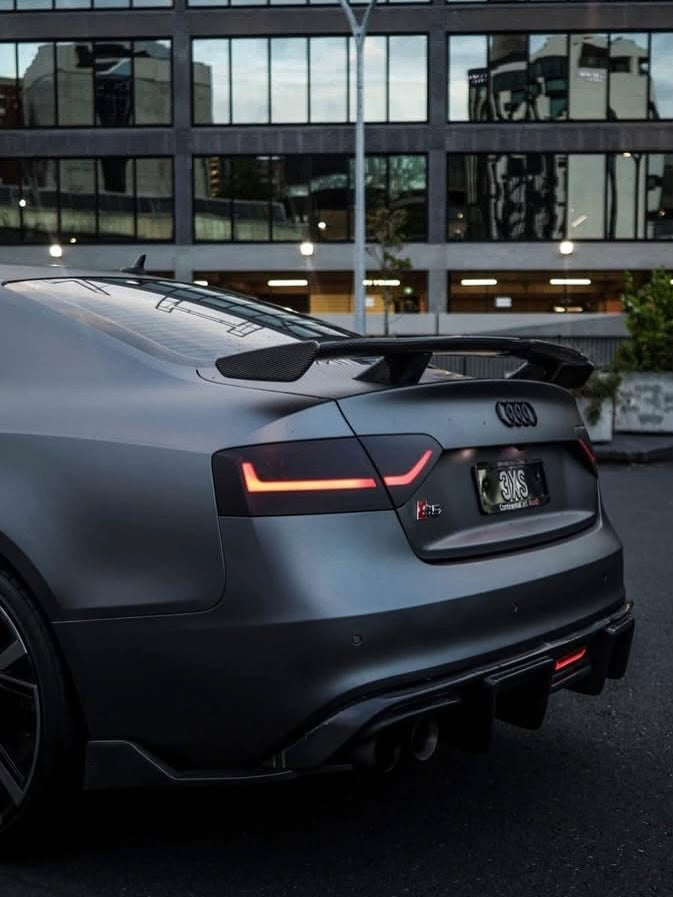Carbon Style Aero Rear Splitter