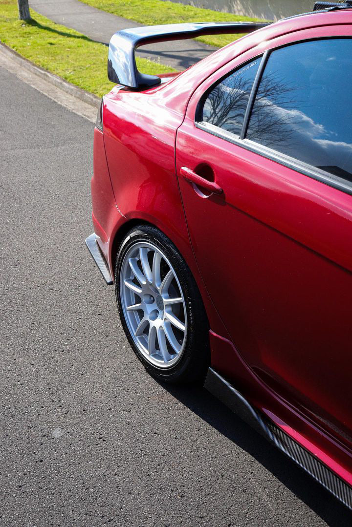 Rear Splitter - Universal (Carbon Fiber)