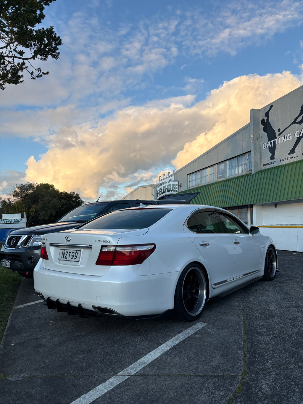 Xtensive 4-Fin Diffuser (Gloss Black)