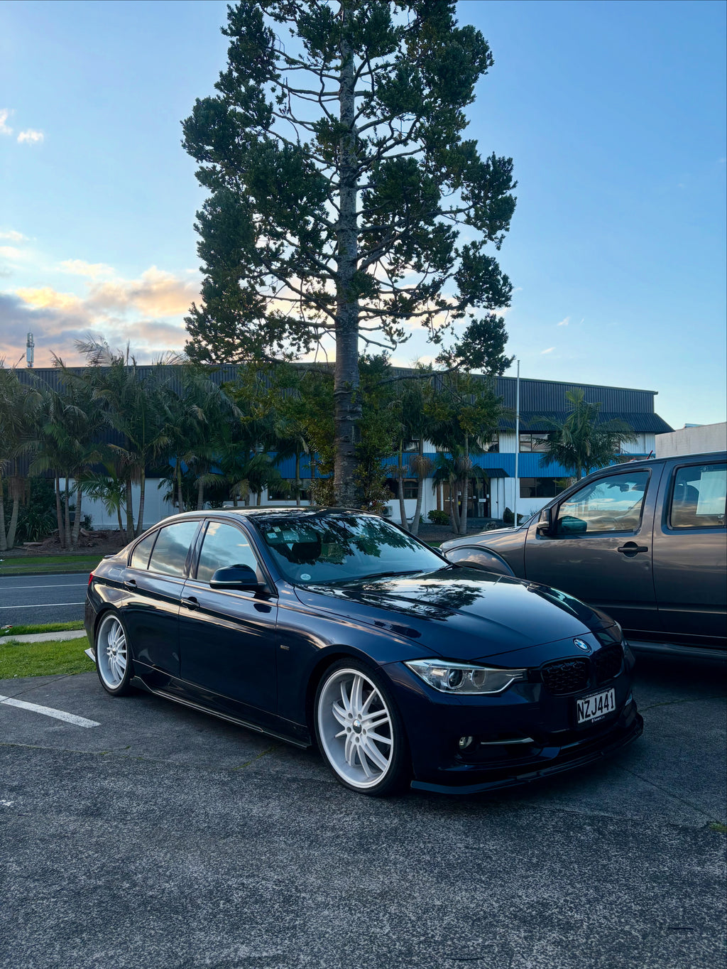 Gloss Black Splitter Set with Xtensive Design Front Lip