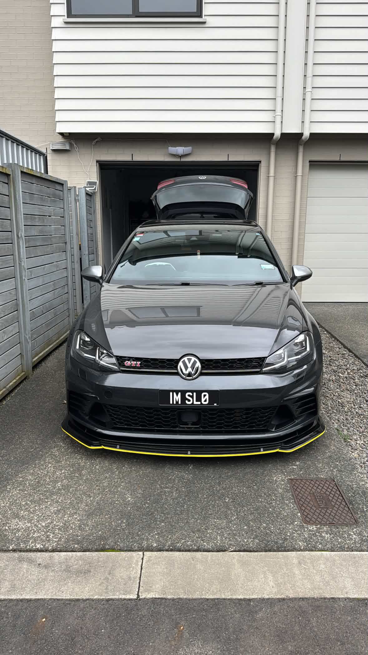 Gloss Black Front Splitter (Xtensive Design)