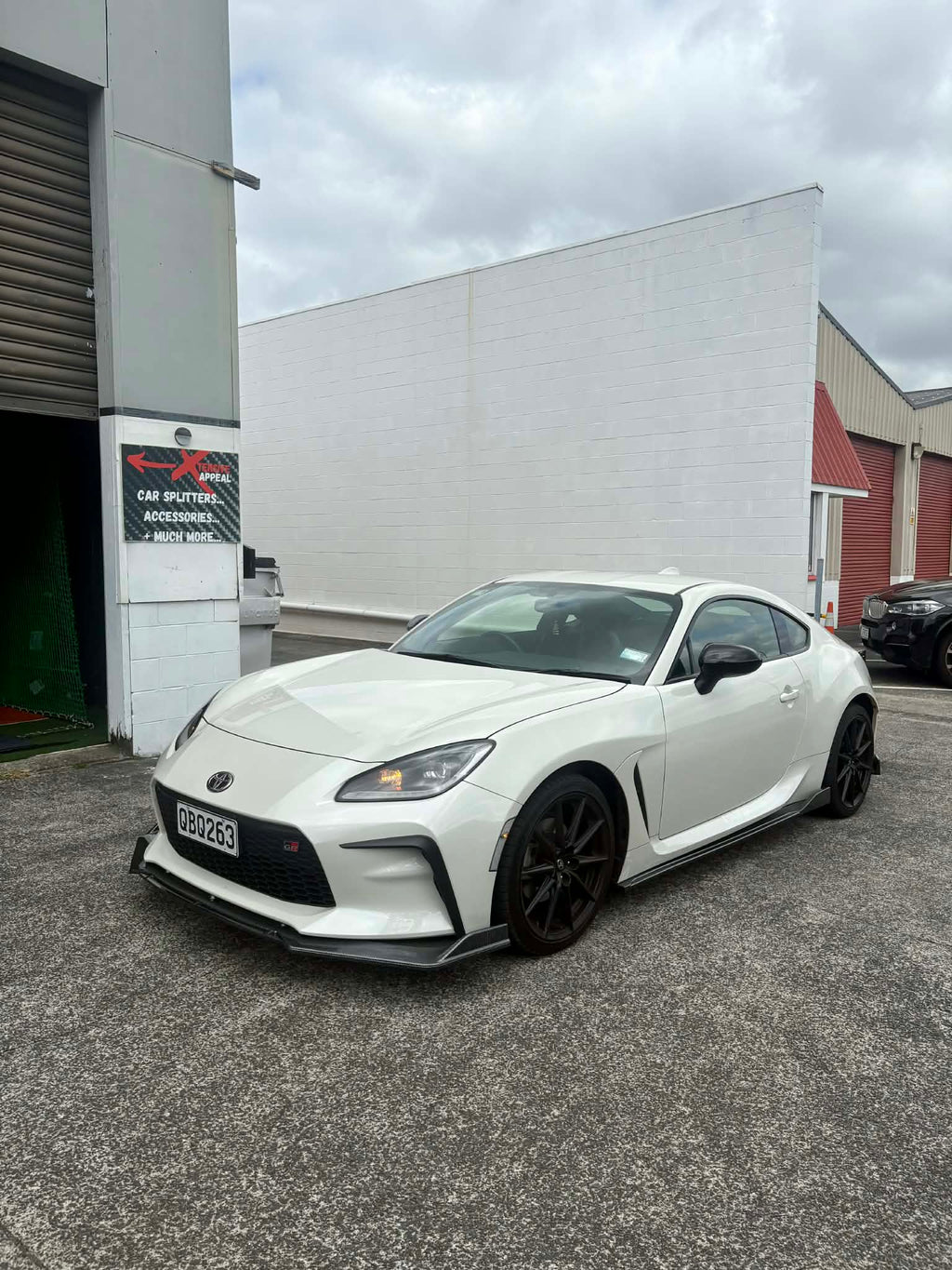 Aero Side Splitter (Carbon Fiber)